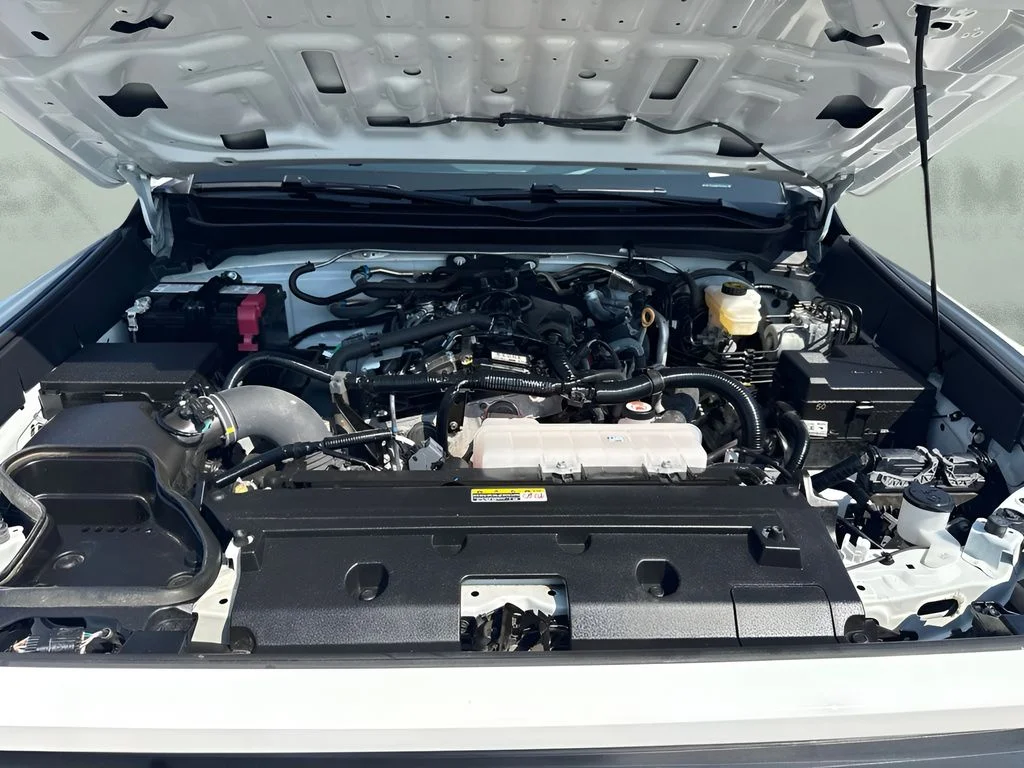 Used 2025 White Toyota SR image 24