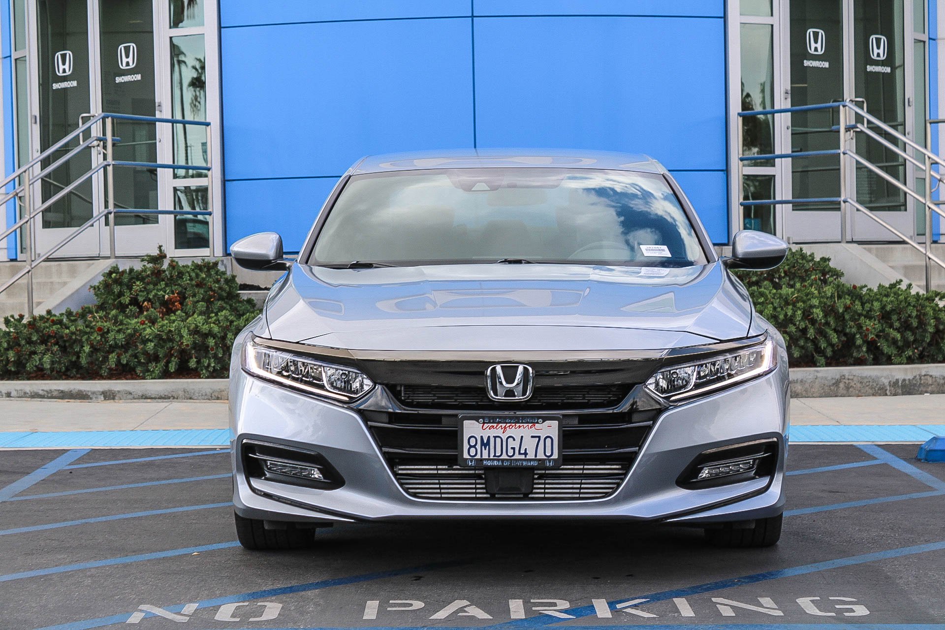 Used 2019 Lunar Silver Metallic Honda Sport 1.5T image 2