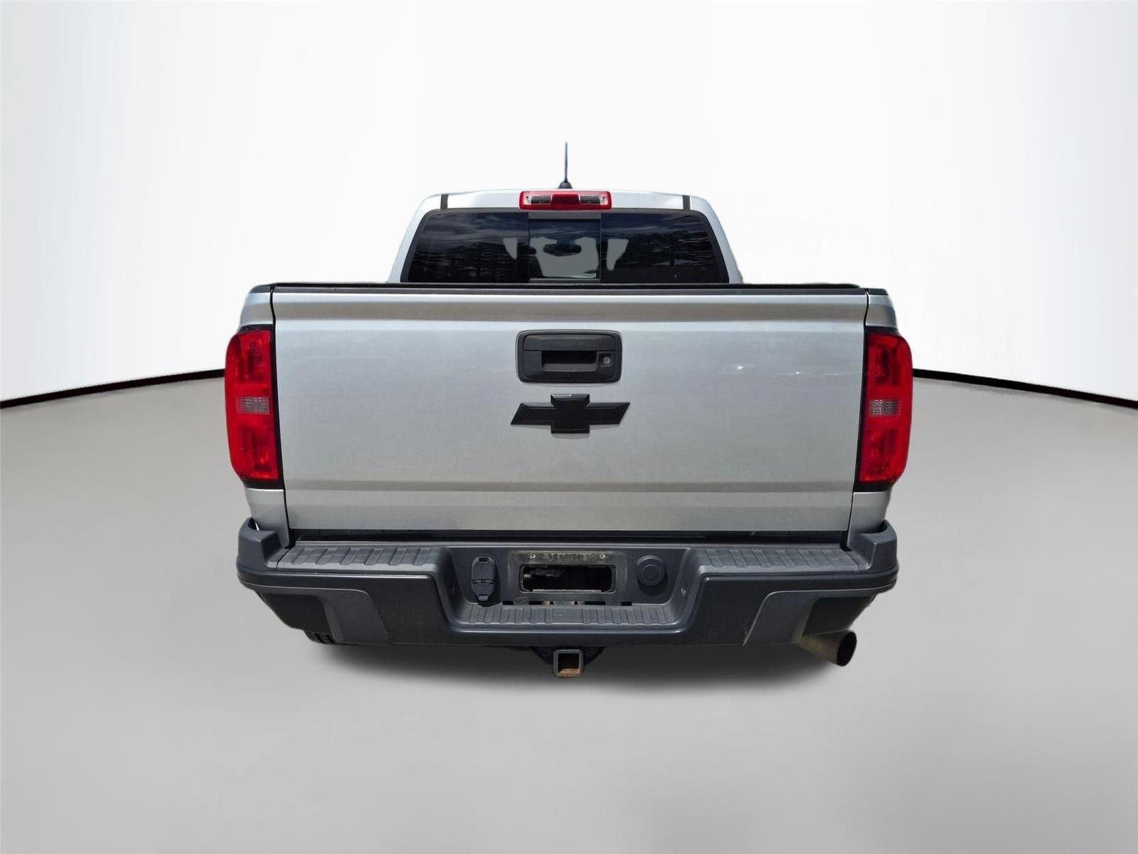Used 2018 SILVER CHEVROLET ZR2 image 6