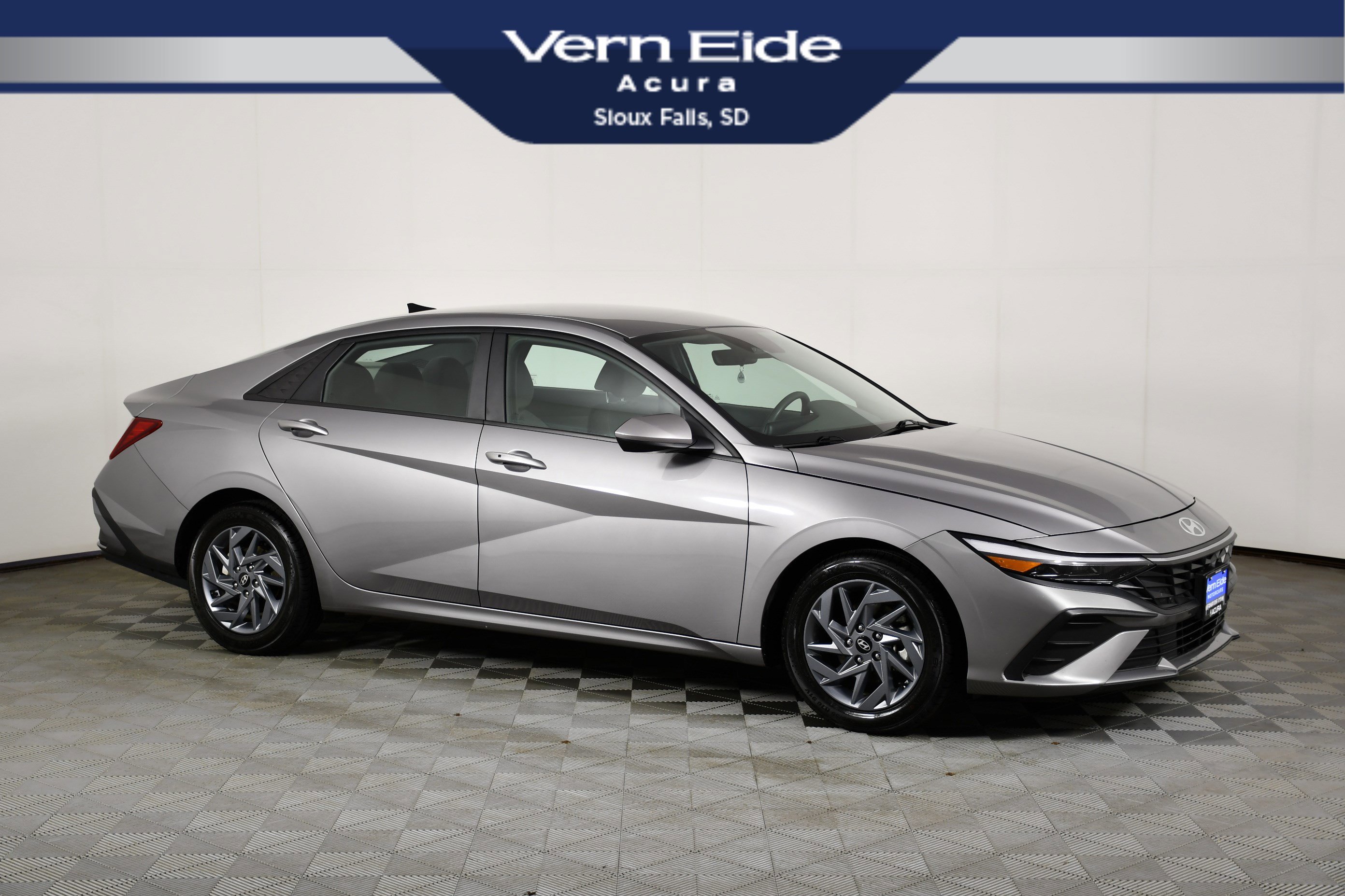 2024 Hyundai Elantra 2.0 SEL IVT's photo