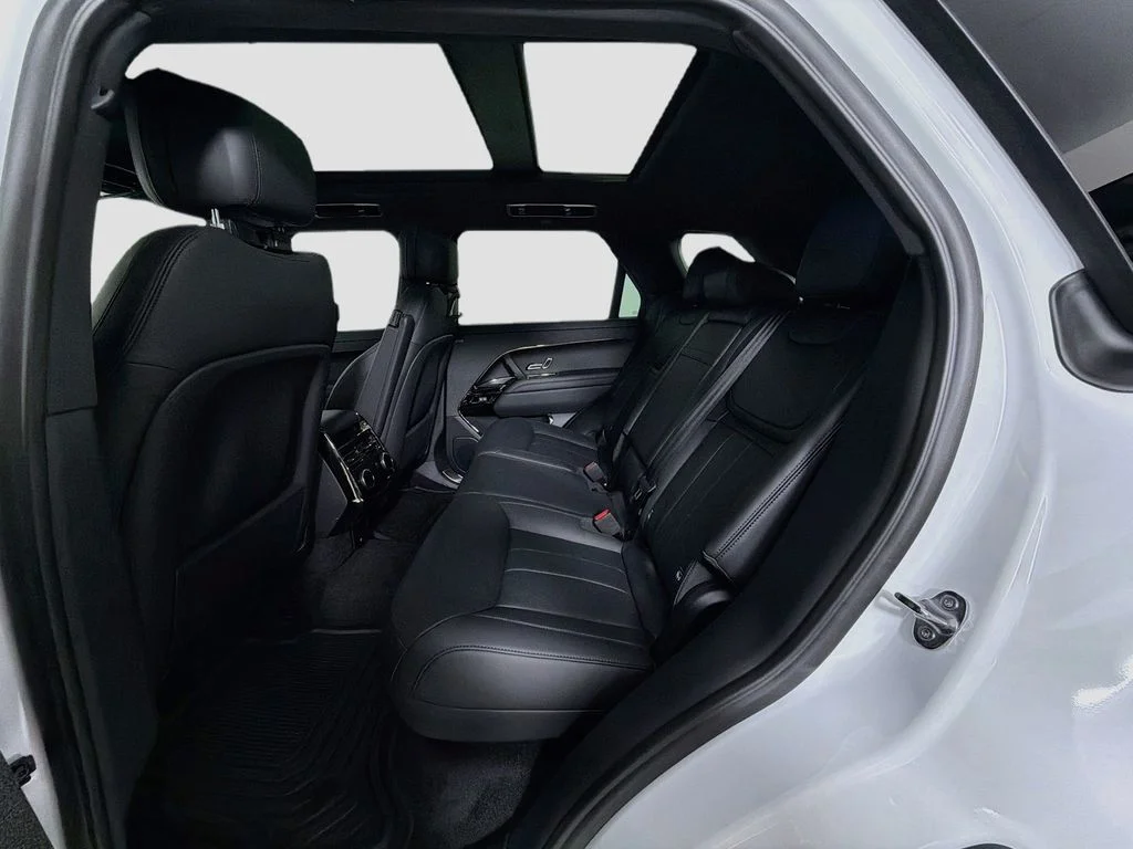 New 2026 Fuji White Land Rover SE image 26
