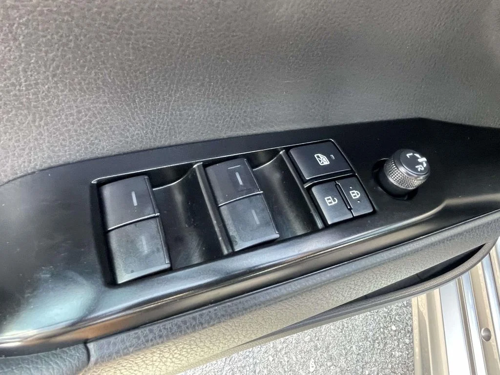 Used 2025 Heavy Metal Toyota SE image 16