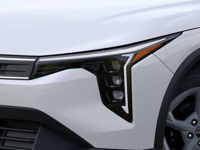 2025 Kia K4 LXS - Photo 29