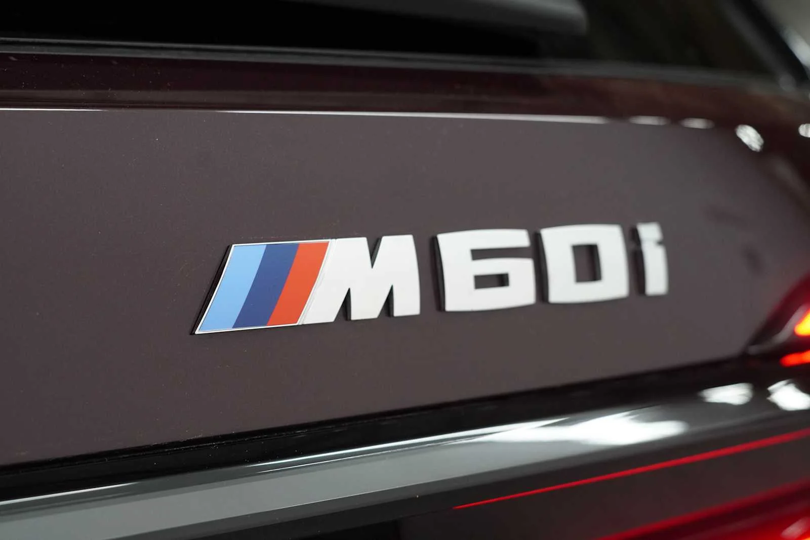Certified Used 2025 Ametrin Metallic BMW M60i image 10