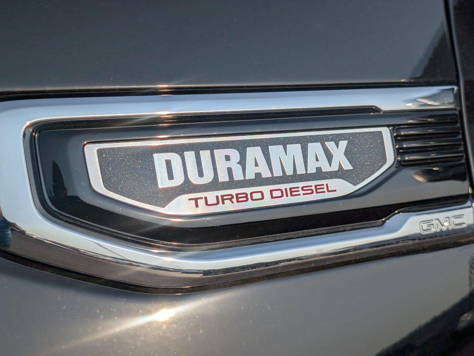 New 2026 Onyx Black GMC SLT image 10