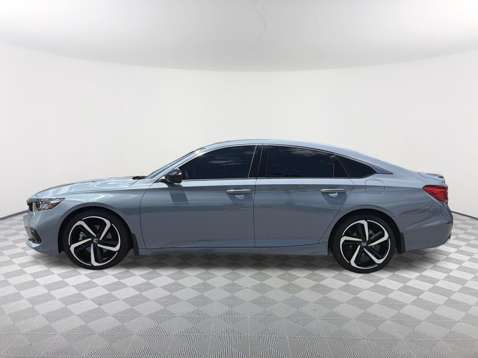 2022 Honda Accord Sport - Photo 13