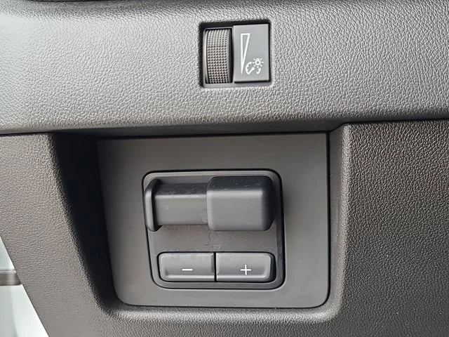 Used 2025 Summit White Chevrolet ZR2 image 18