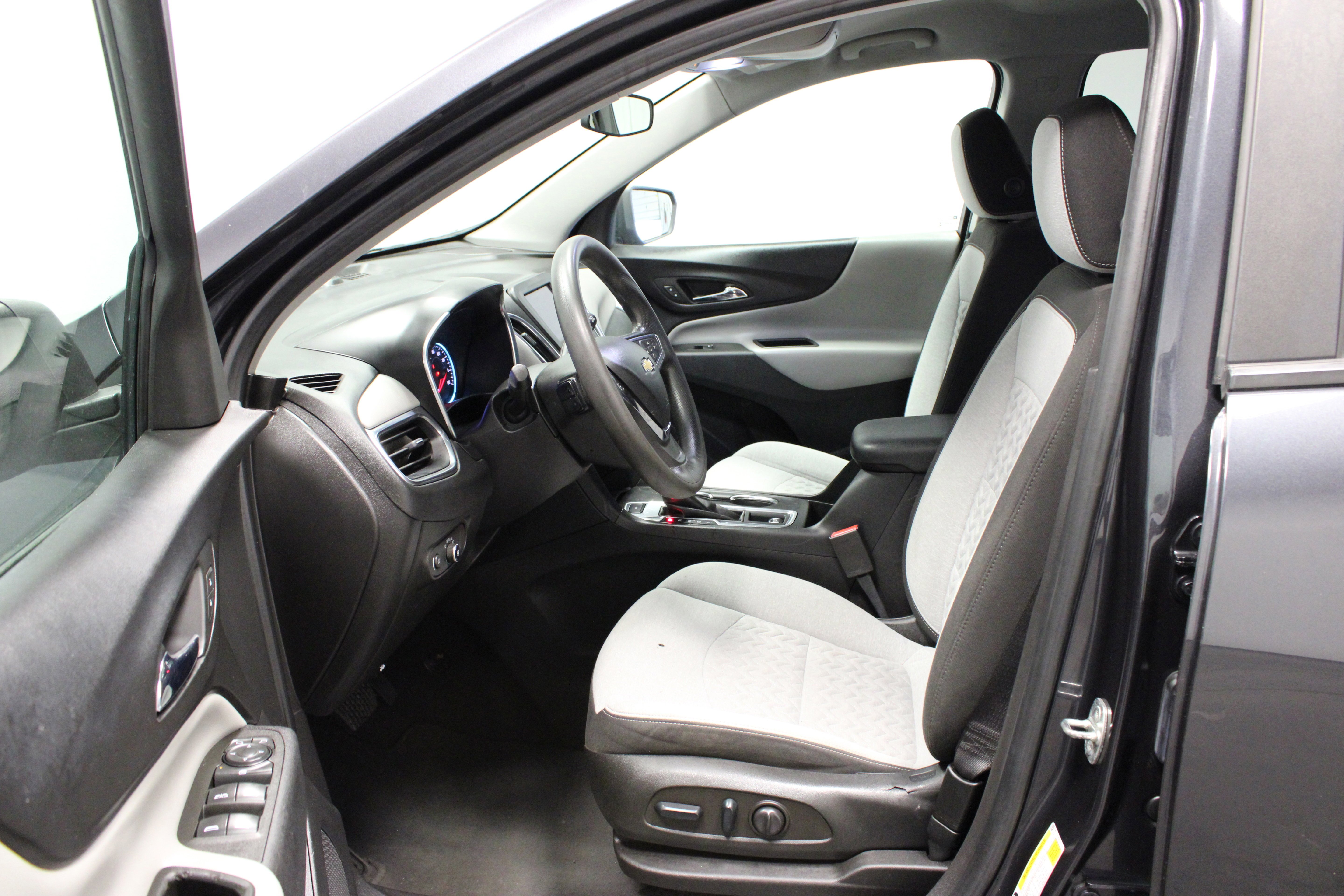 Used 2022 Iron Gray Metallic Chevrolet LS image 16