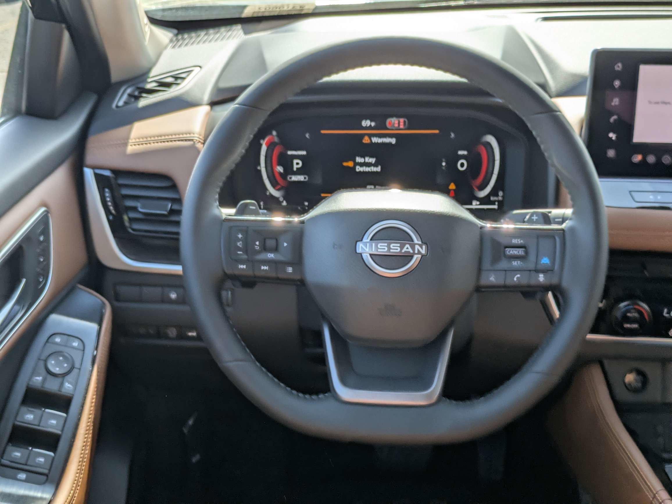 New 2026 Black Nissan Platinum image 9