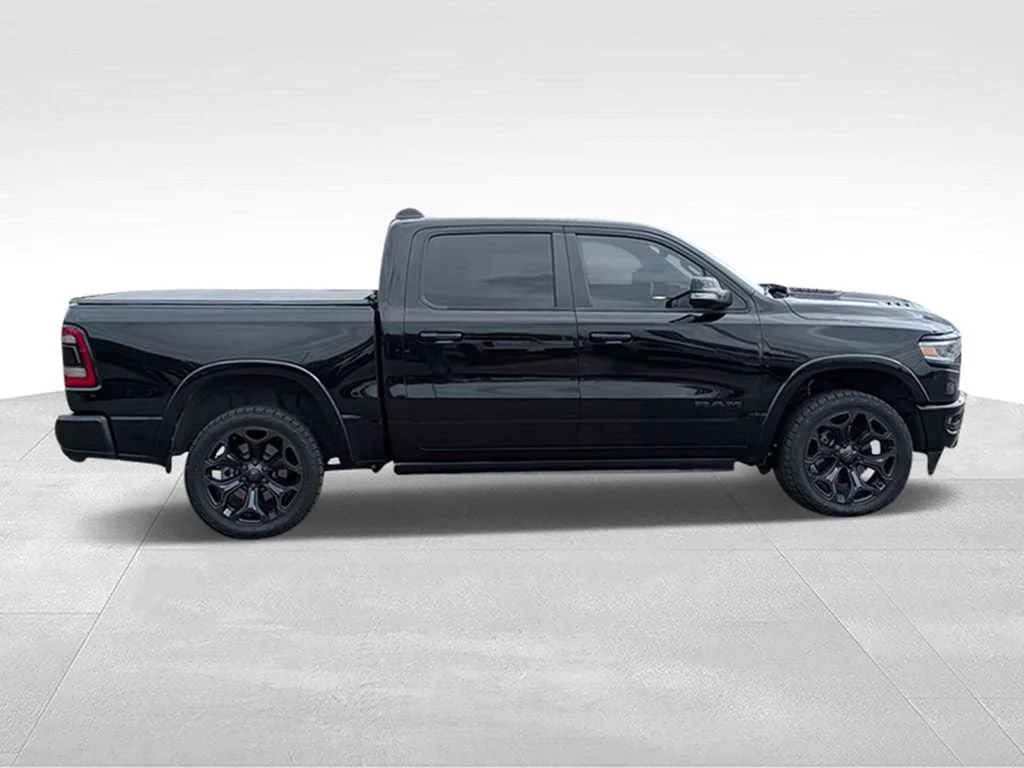 Used 2022 RAM Ram 1500 Pickup Limited with VIN 1C6SRFHTXNN329886 for sale in Inver Grove Heights, Minnesota