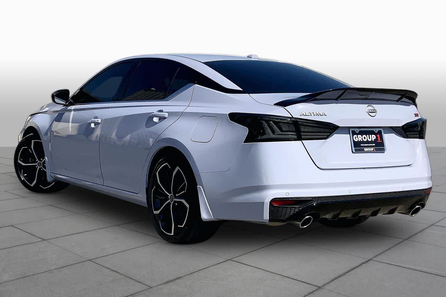 Used 2024 Gray Sky Pearl Nissan 2.5 SR image 12