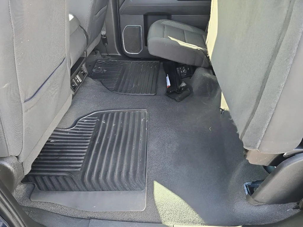 Used 2022 Northsky Blue Metallic Chevrolet LT image 28