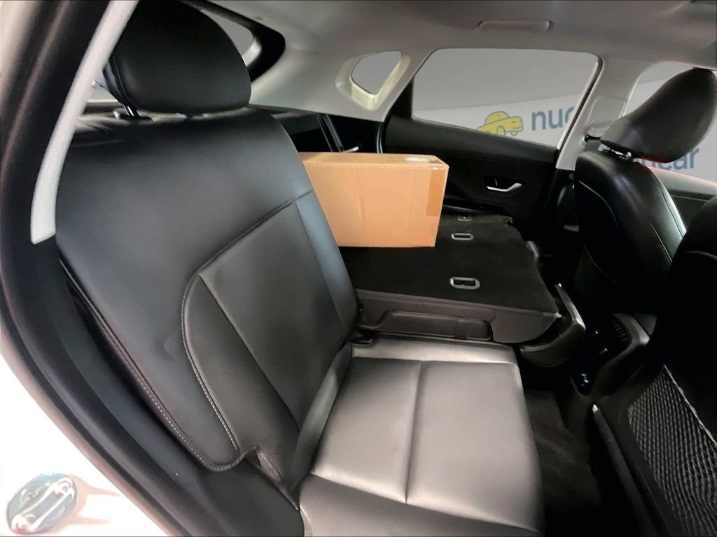 Used 2024 White Hyundai Limited image 15