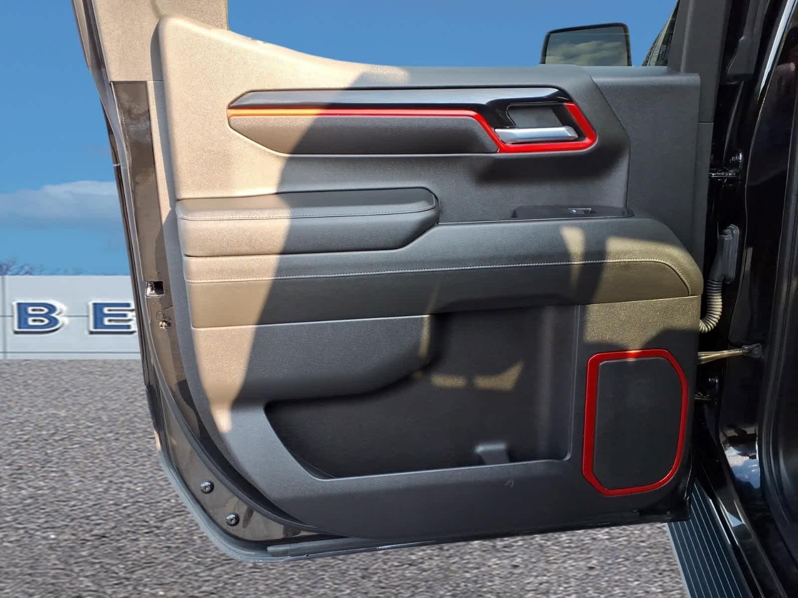 Used 2022 Black Chevrolet RST image 27