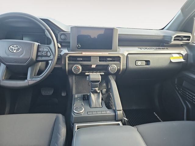 2026 Toyota Tacoma SR5 - Photo 11