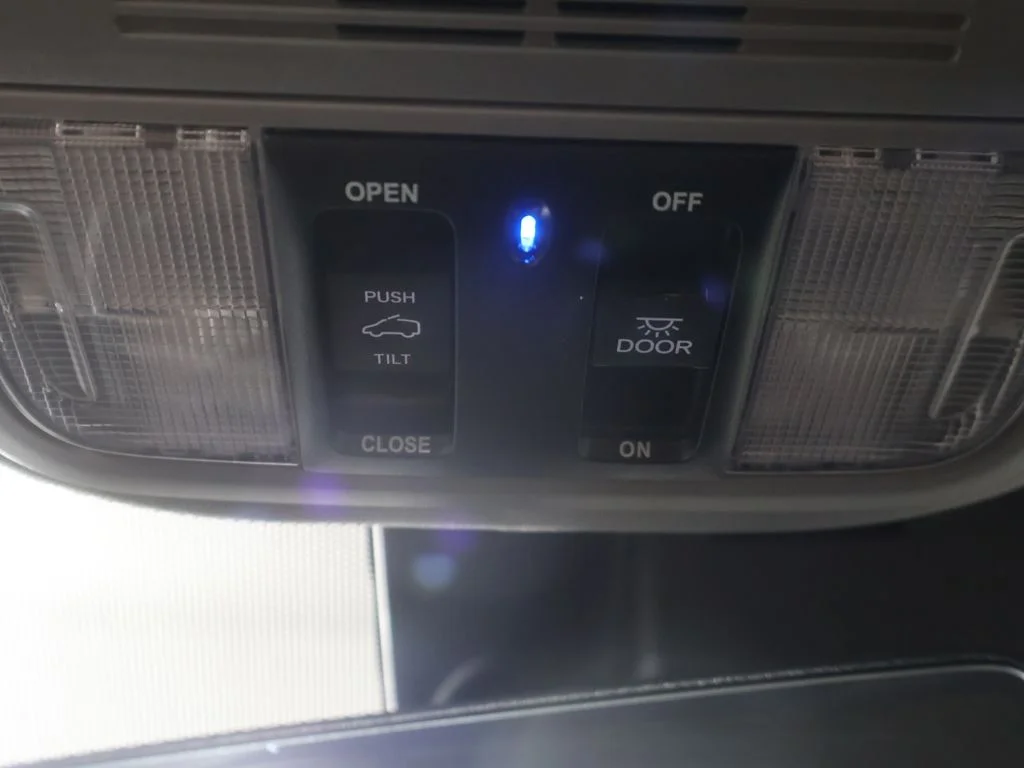 Used 2022 Gray Honda EX-L image 47