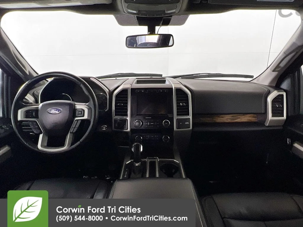 Used 2020 Magnetic Metallic Ford Lariat image 7