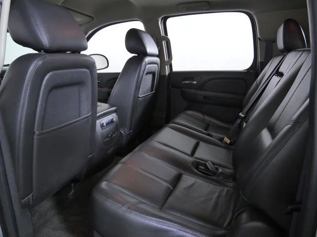 Used 2013 Silver Chevrolet LT image 17