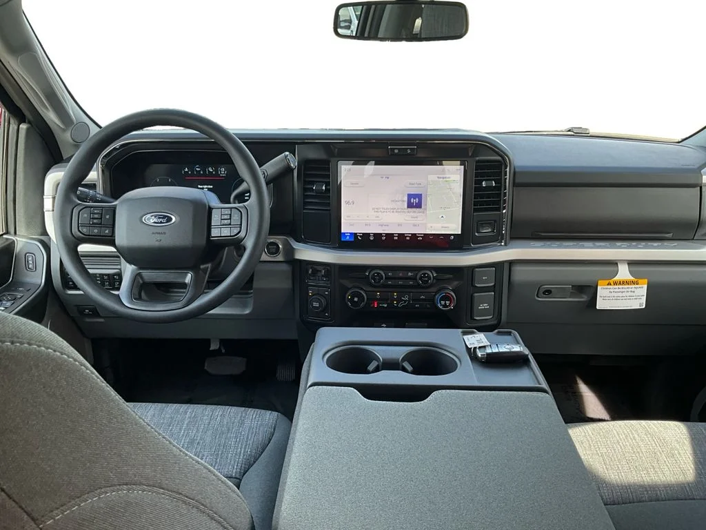 2026 Ford F-350 Super Duty XLT - Photo 14