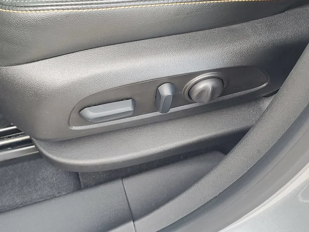 Used 2023 Sterling Gray Metallic Chevrolet Premier image 16