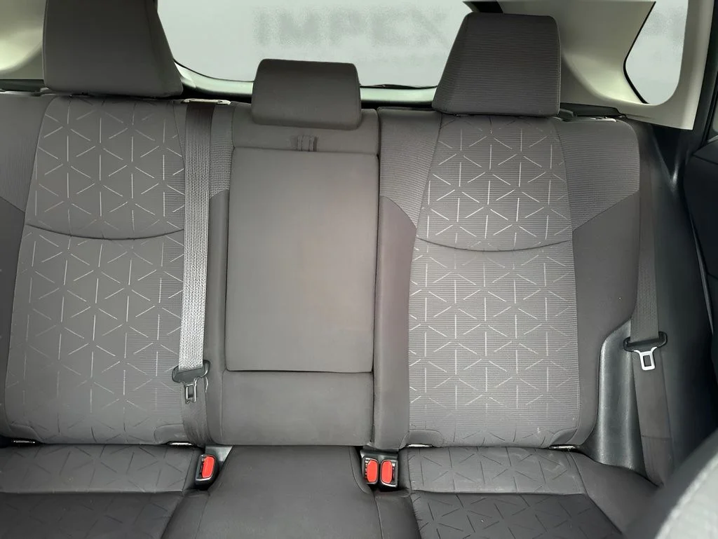 Used 2019 Gray Toyota XLE image 12
