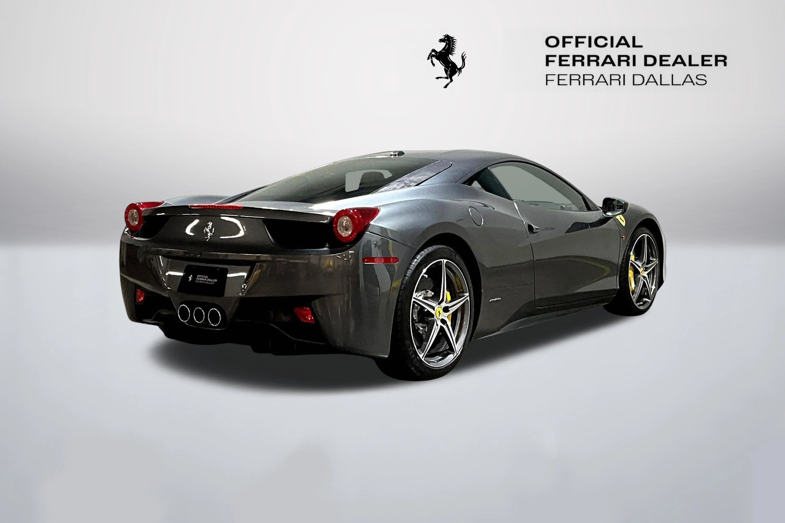 Used 2014 Grigio Silverstone Ferrari  image 7