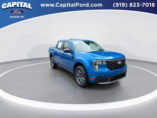 Used 2025 Blue Ford XLT image 2