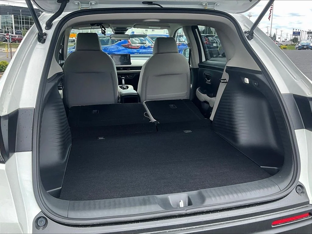 New 2027 Platinum White Pearl Honda LX AWD image 16