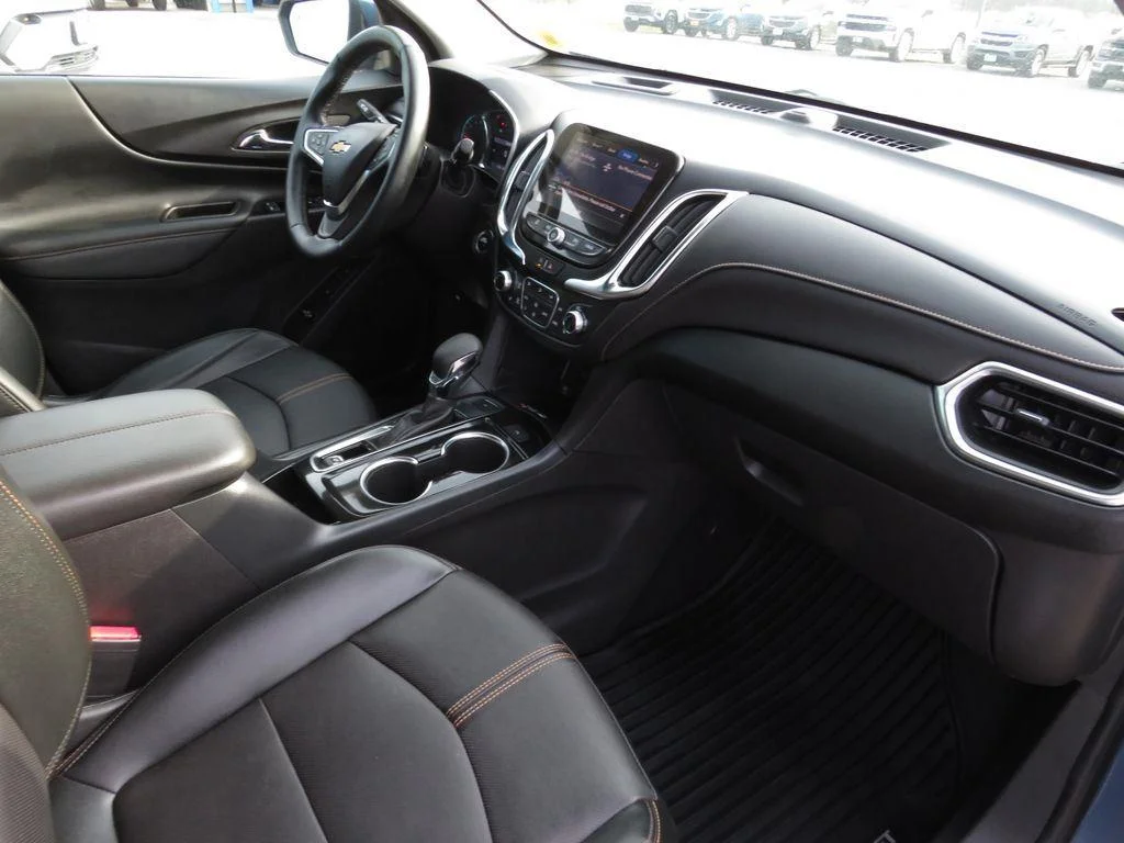Used 2024 Lakeshore Blue Metallic Chevrolet Premier image 16
