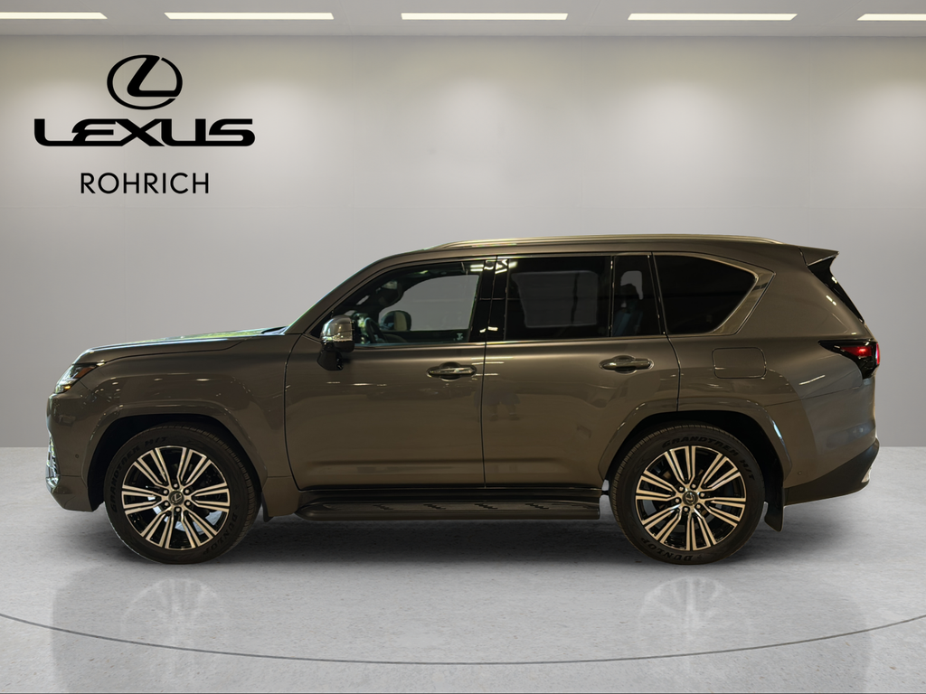 2026 Lexus LX 700h Luxury - Photo 9