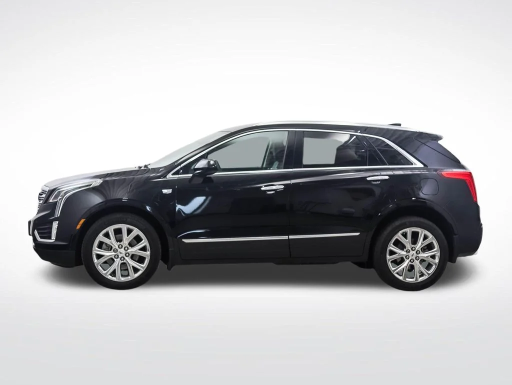 Used 2017 Cadillac XT5 Luxury with VIN 1GYKNDRS6HZ277078 for sale in Minneapolis, Minnesota
