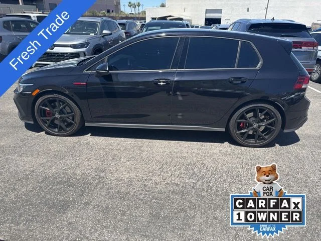 2024 Volkswagen Golf GTI 2.0T SE 4-door's photo