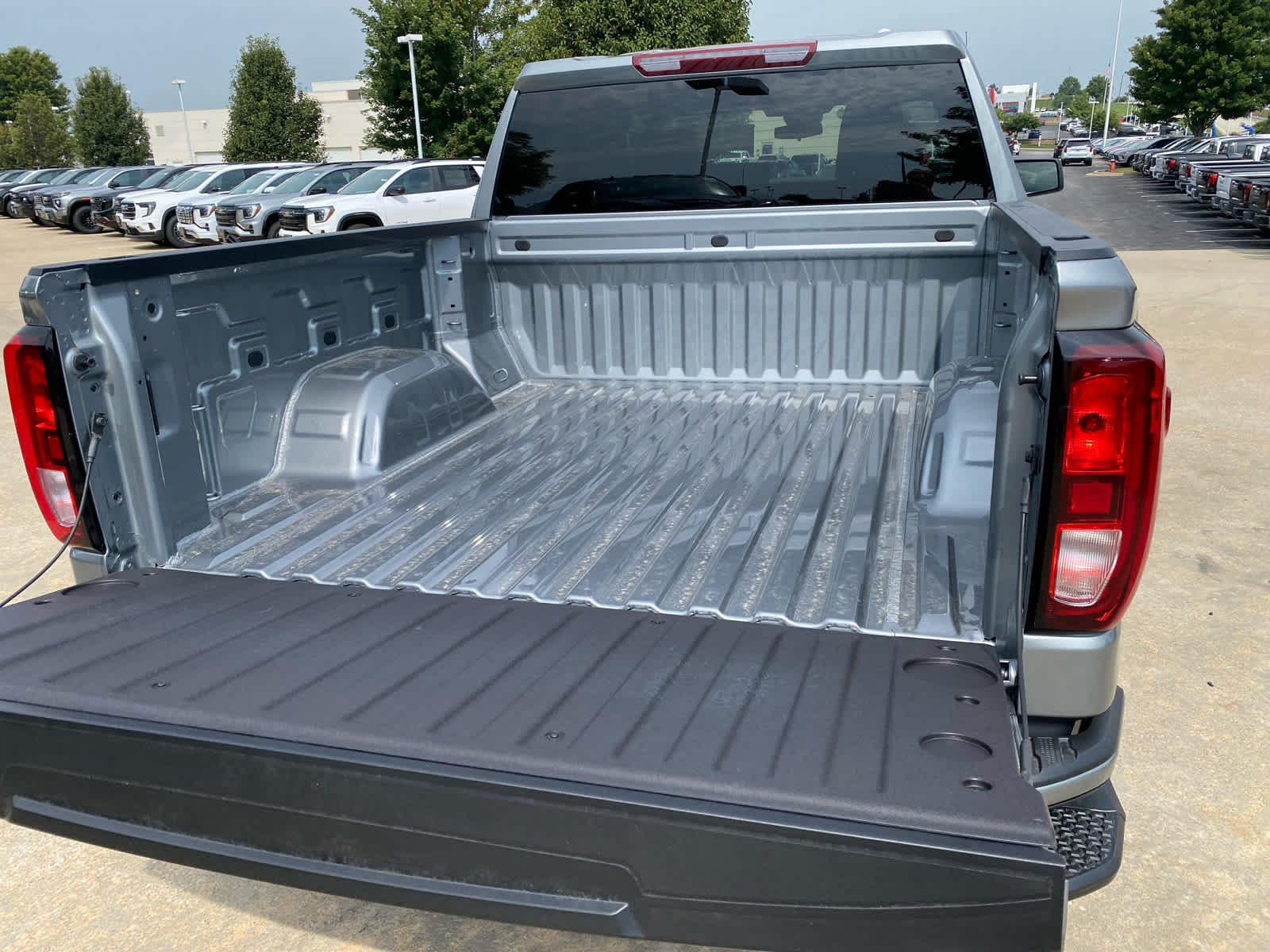 2026 GMC Sierra 1500 Elevation - Photo 23