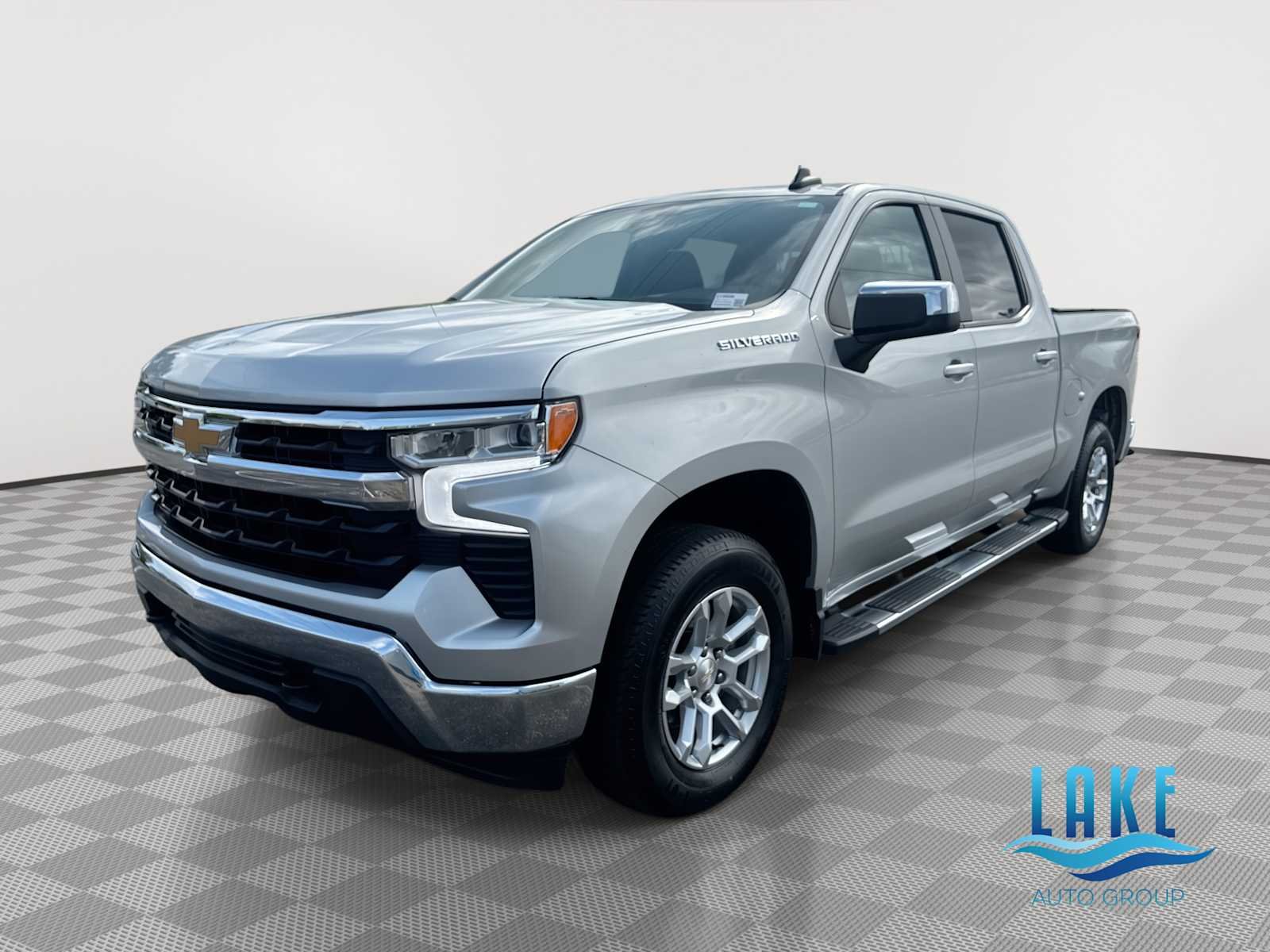 2022 Chevrolet Silverado 1500 LT 2FL 4X4 Crew Cab Short Box's photo