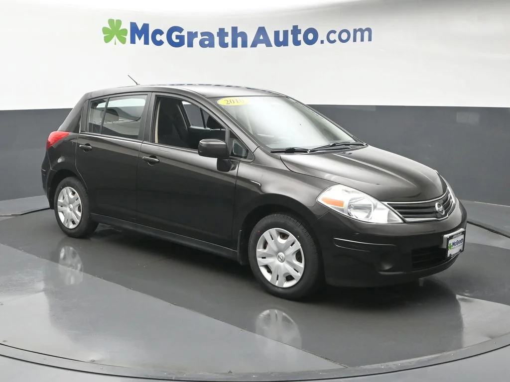 Used 2010 Black Nissan 1.8 S image 2