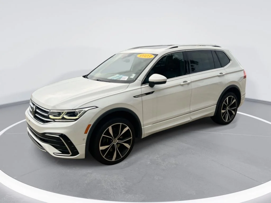 Used 2023 White Volkswagen 2.0T SEL R-Line image 1