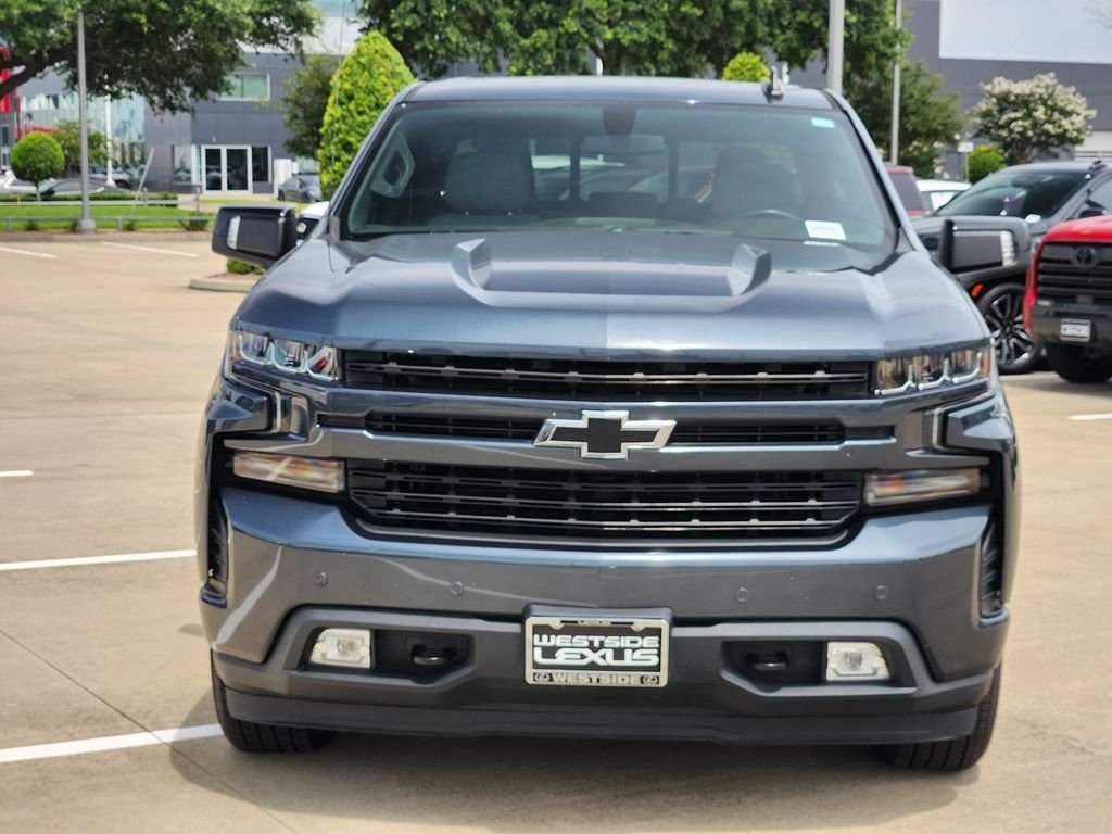 Used 2019 Shadow Gray Metallic Chevrolet RST image 2