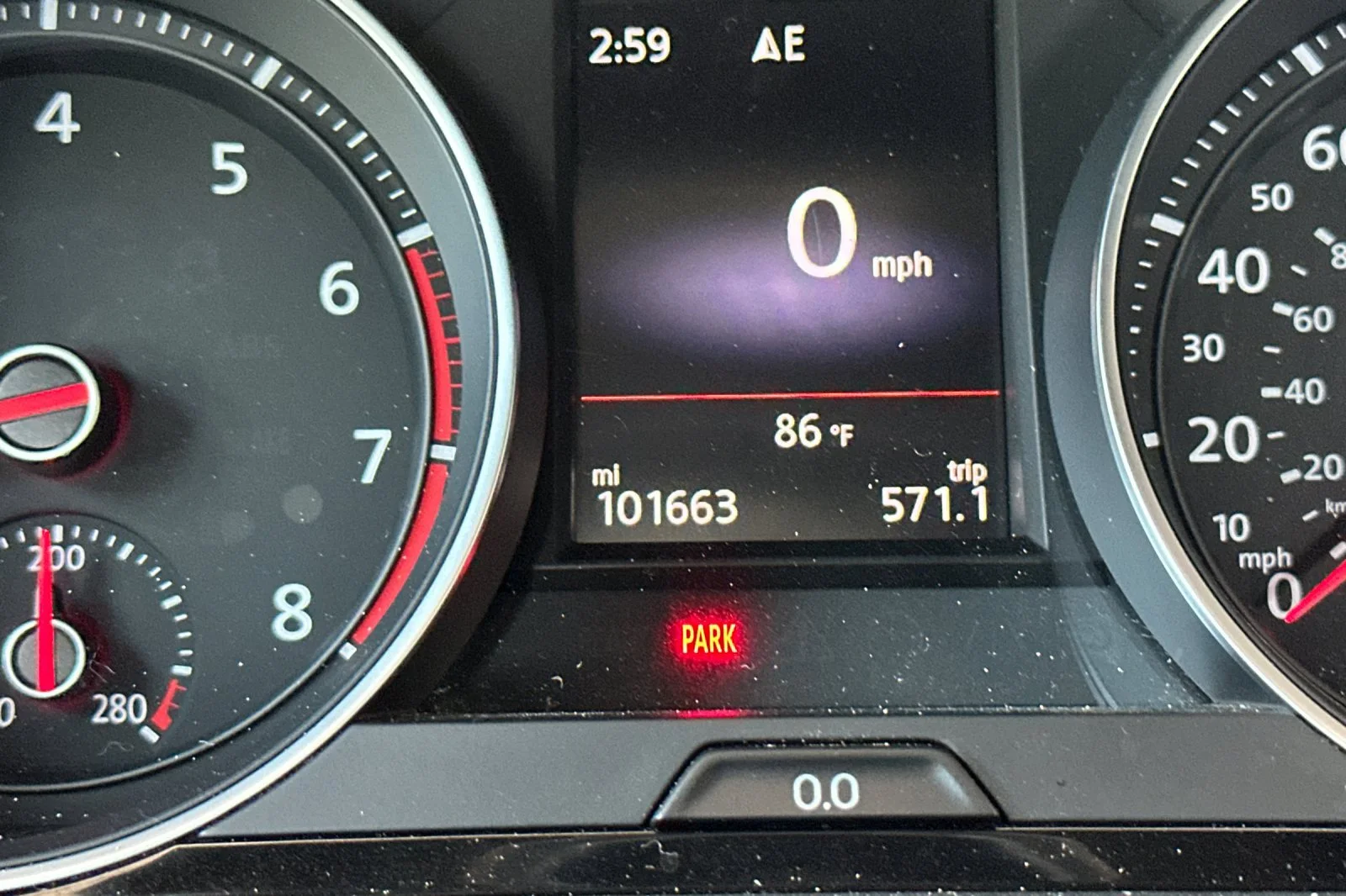Used 2019 White Volkswagen Rabbit Edition image 27