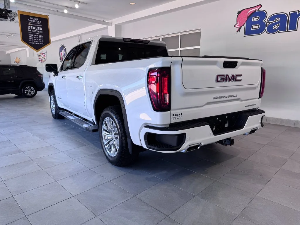 Certified Used 2023 White Frost Tricoat GMC Denali image 5