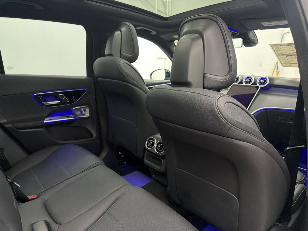 Certified Used 2026 Black Mercedes-Benz GLC 300 image 25