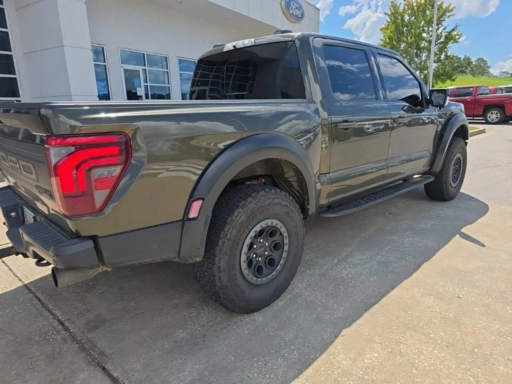 Used 2025 Green Ford Raptor image 11