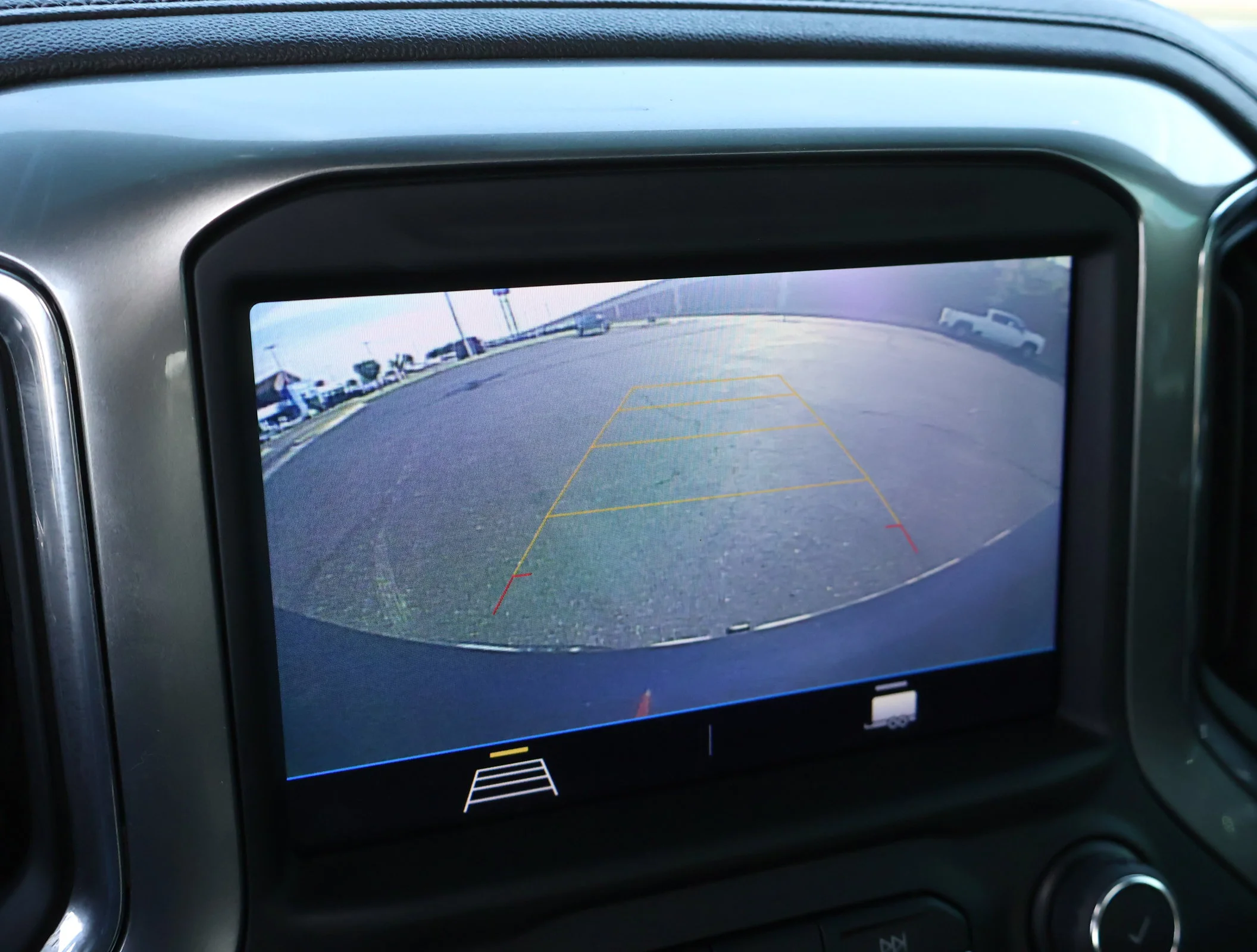 Used 2022 Northsky Blue Metallic Chevrolet RST image 20