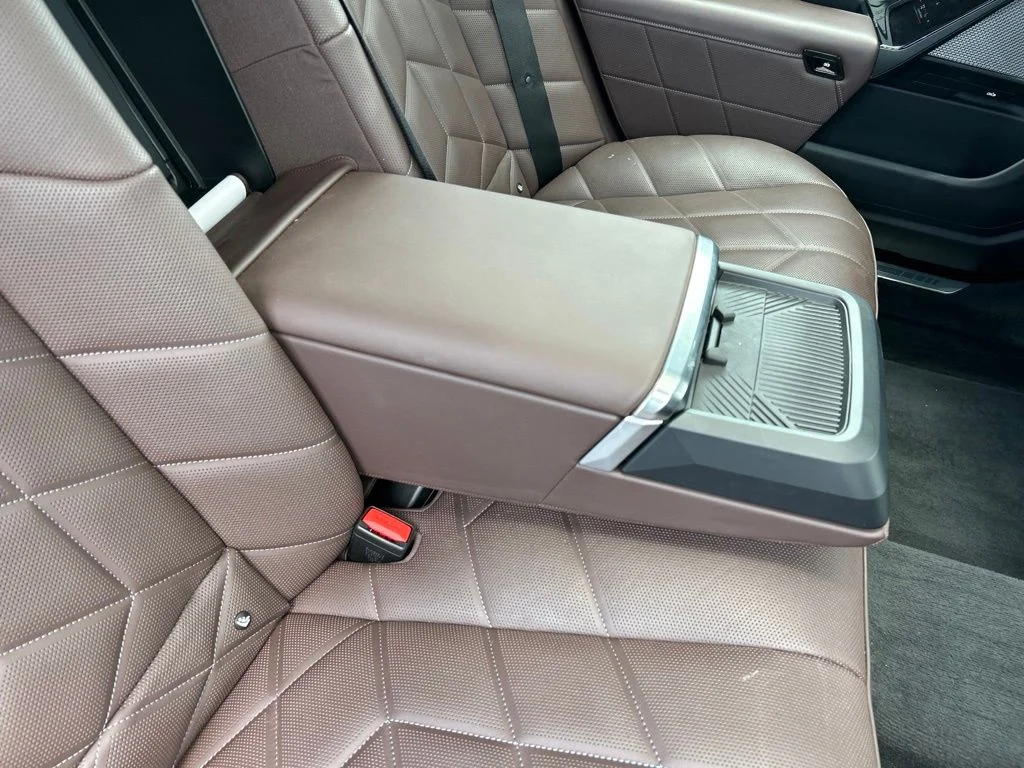 Used 2025 Carbon Black Metallic BMW 740i image 48