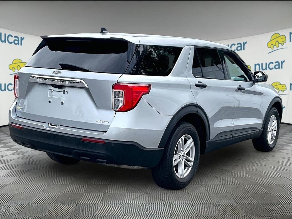 Used 2022 Silver Metallic Ford Base image 6