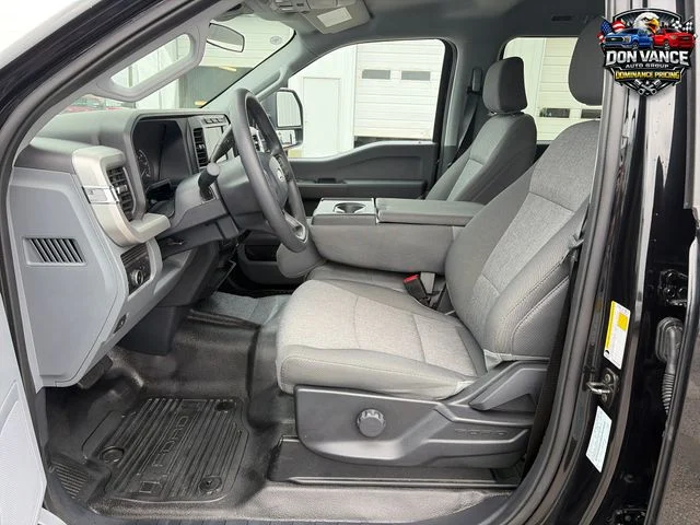 Used 2024 Black Ford XL image 9