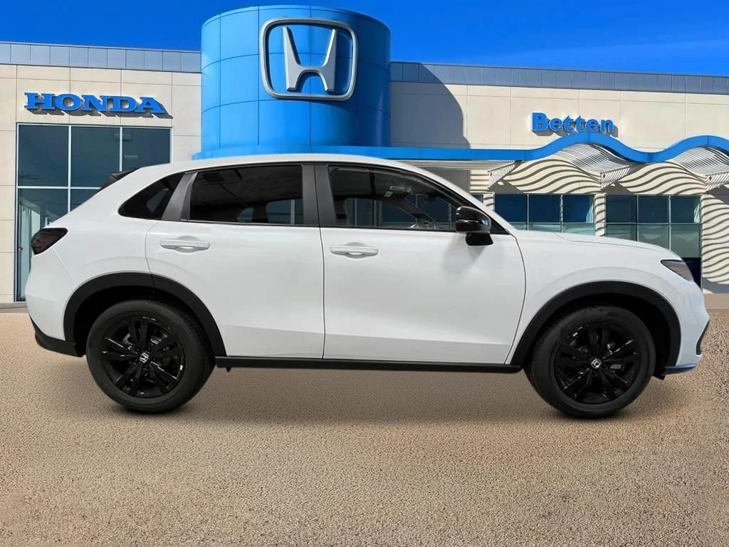 New 2027 White Honda Sport image 8