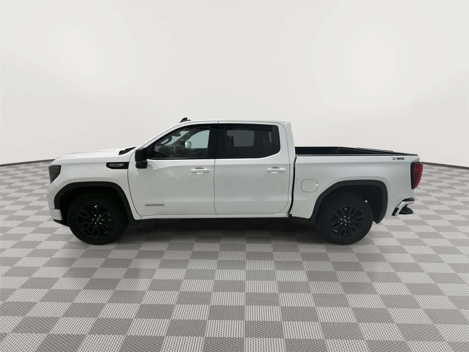 Used 2024 GMC Sierra 1500 Elevation with VIN 3GTUUCED0RG280014 for sale in Alexandria, Minnesota