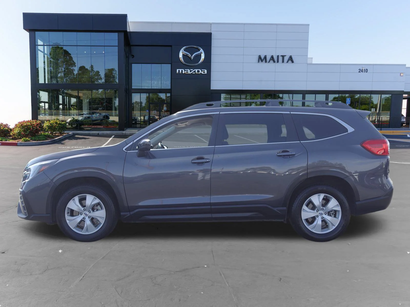 Used 2023 Magnetite Gray Metallic Subaru Base image 6