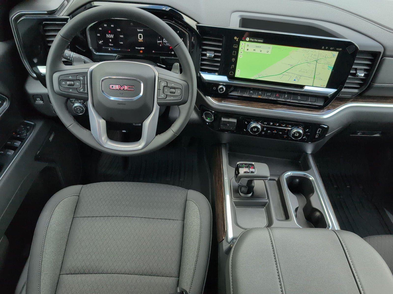 New 2026 Onyx Black GMC Elevation image 33