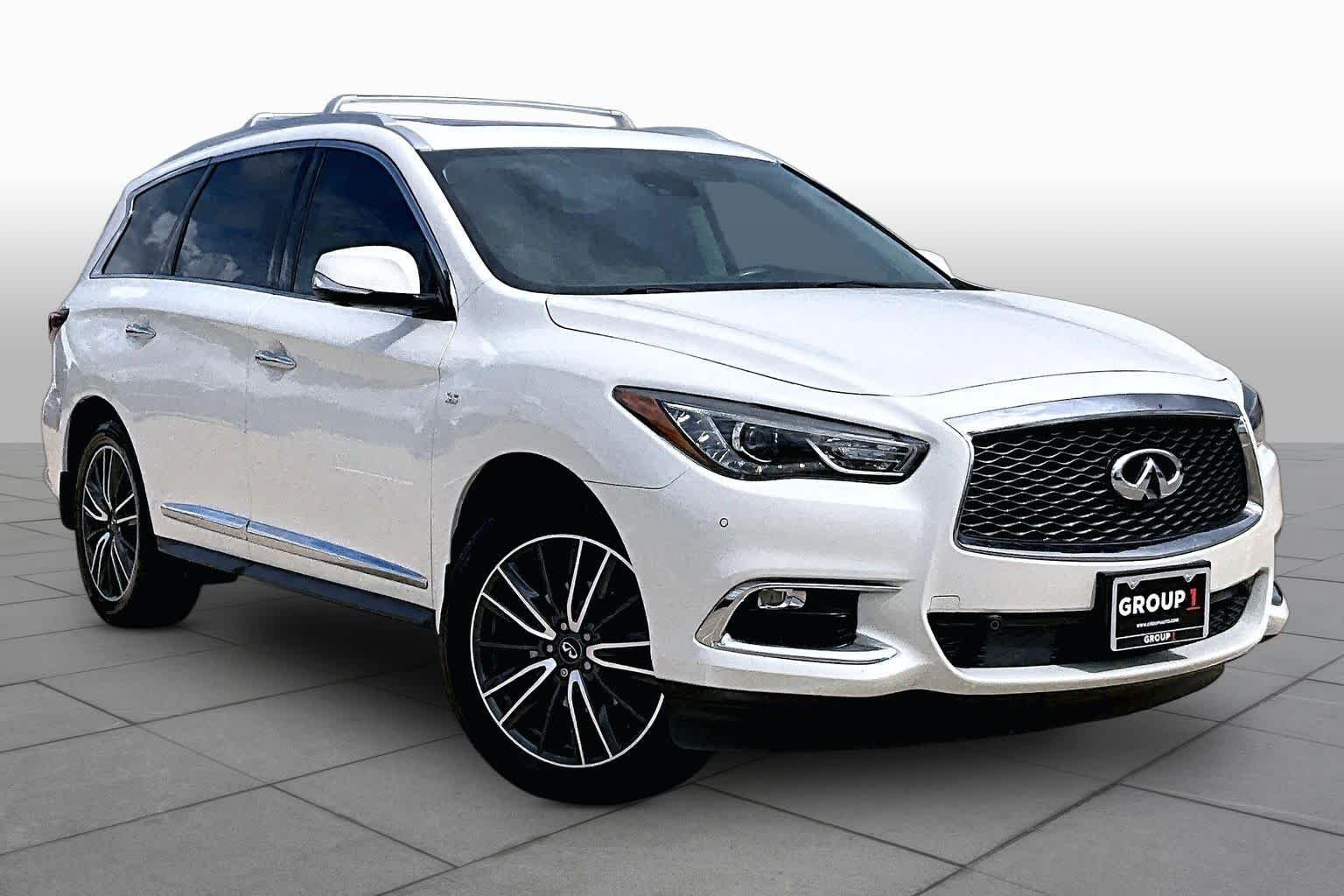 Used 2020 Majestic White INFINITI SIGNATURE EDITION image 3
